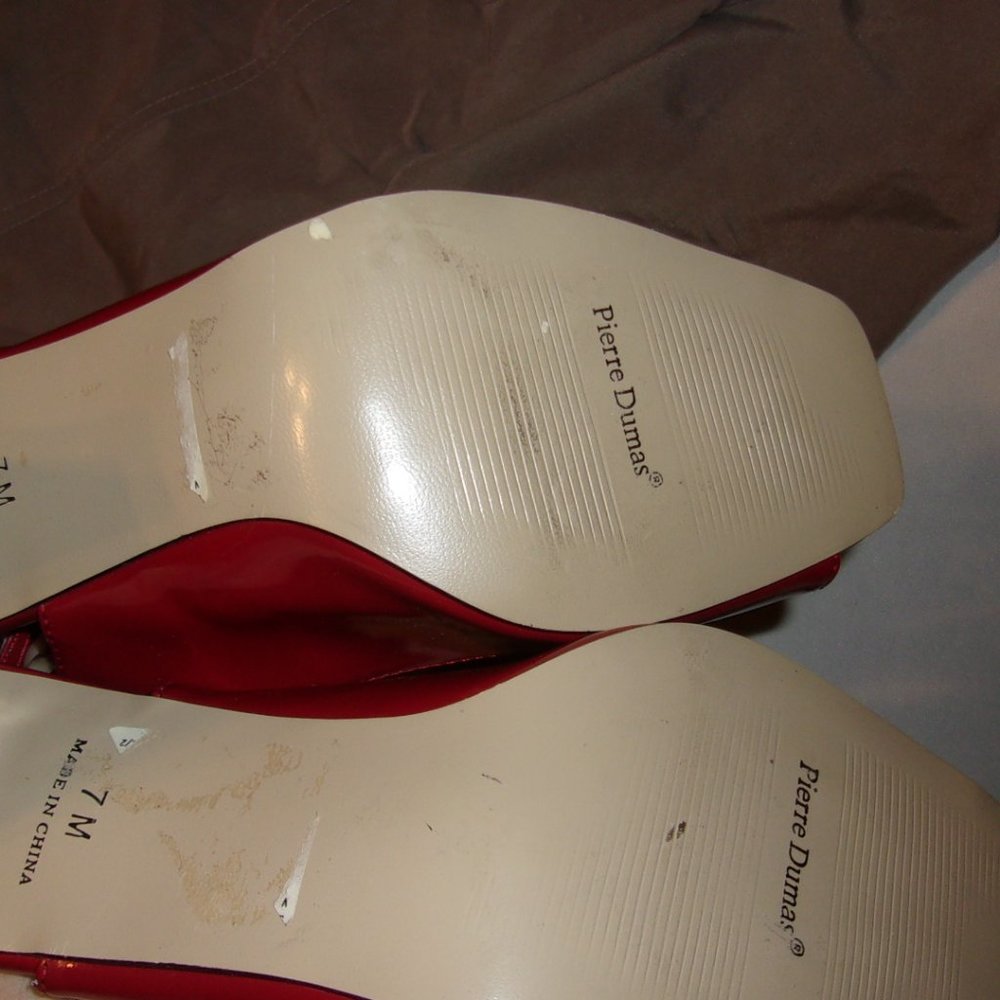 pierre dumas womans size 7 medium high casual dress heels seven shoes red shiny - Picture 7 of 7